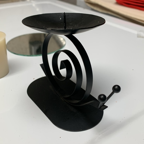 Vintage Metal Snail Candle holder w/ vanilla candle and mirror - Picture 4 of 9